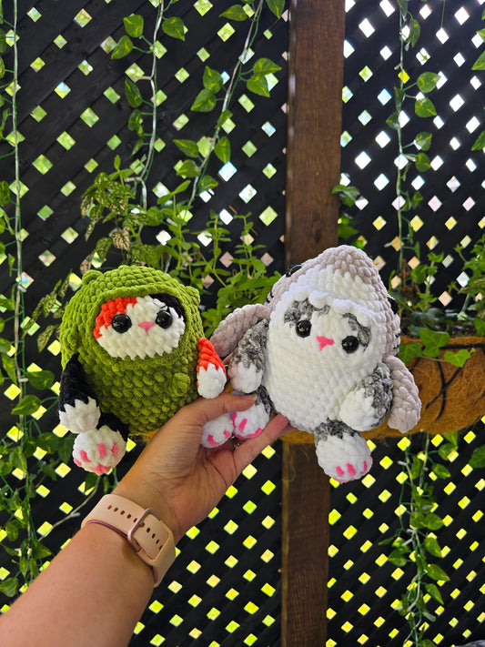 Costume Kitties Pattern